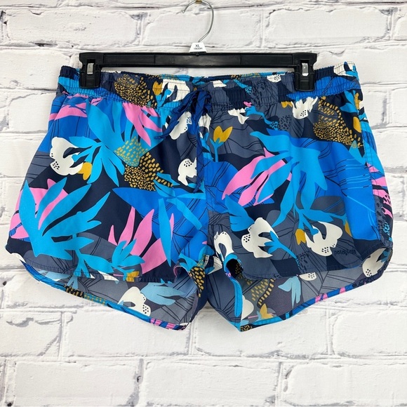 Patagonia Stretch Planing Micro Board Shorts Women’s XL New Navy Floral Summer - Picture 1 of 10